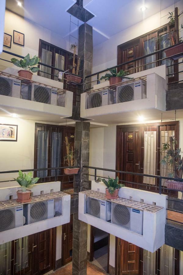 Caroline Hotel โฮจิมินห์ซิตี้ ภายนอก รูปภาพ